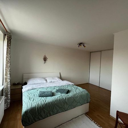 Apartman Mw Lägenhet Poprad Exteriör bild