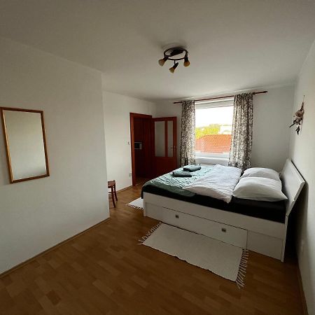 Apartman Mw Lägenhet Poprad Exteriör bild