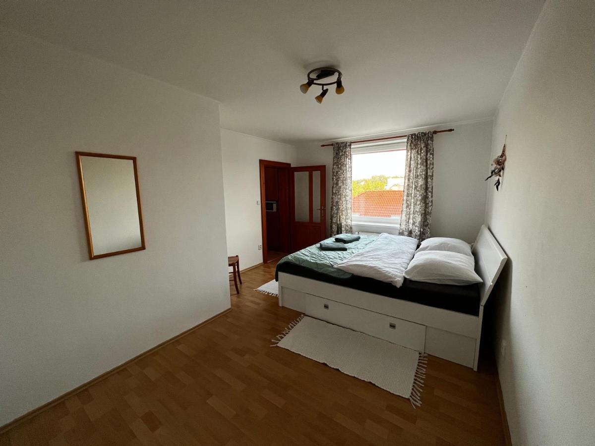 Apartman Mw Lägenhet Poprad Exteriör bild